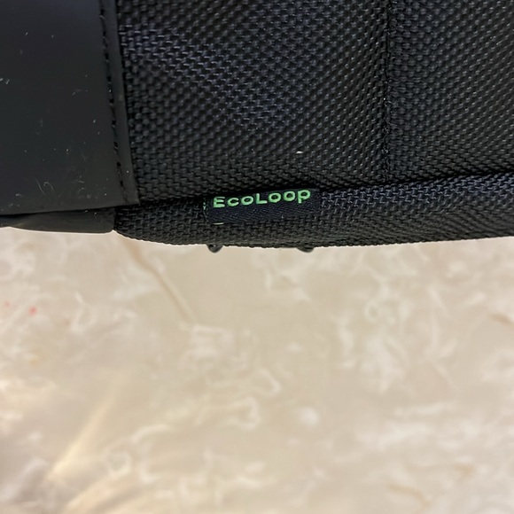 Dell computer case **missing the shoulder strap - Picture 4 of 8